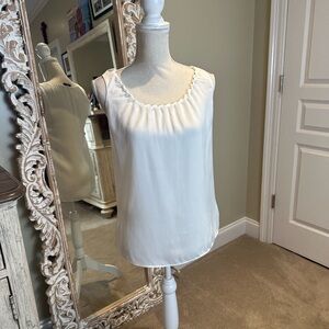 T Tahari Sleeveless Blouse